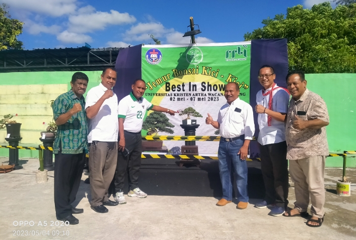 PPBI Cabang Kupang dan BC 77 Gandeng Fakultas Teknologi Pertanian UKAW Kupang Gelar Kontes dan Pameran Bonsai